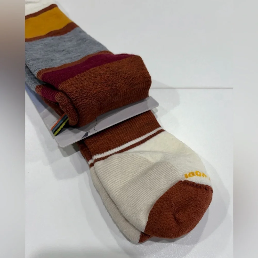 SmartWool Women's XL Targeted Cushion Snowboard Socks Merino Wool Red Yellow NWT